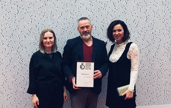 Bild von Herr und Frau Moser, welche den German Desing Award 2018 Überreicht bekommen