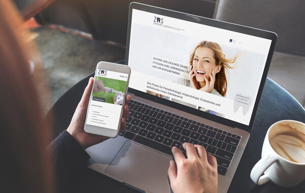 Das Bild zeigt die Website von "Meierholzner Zahnmedizin" auf verschiedenen Ausgabegeräten