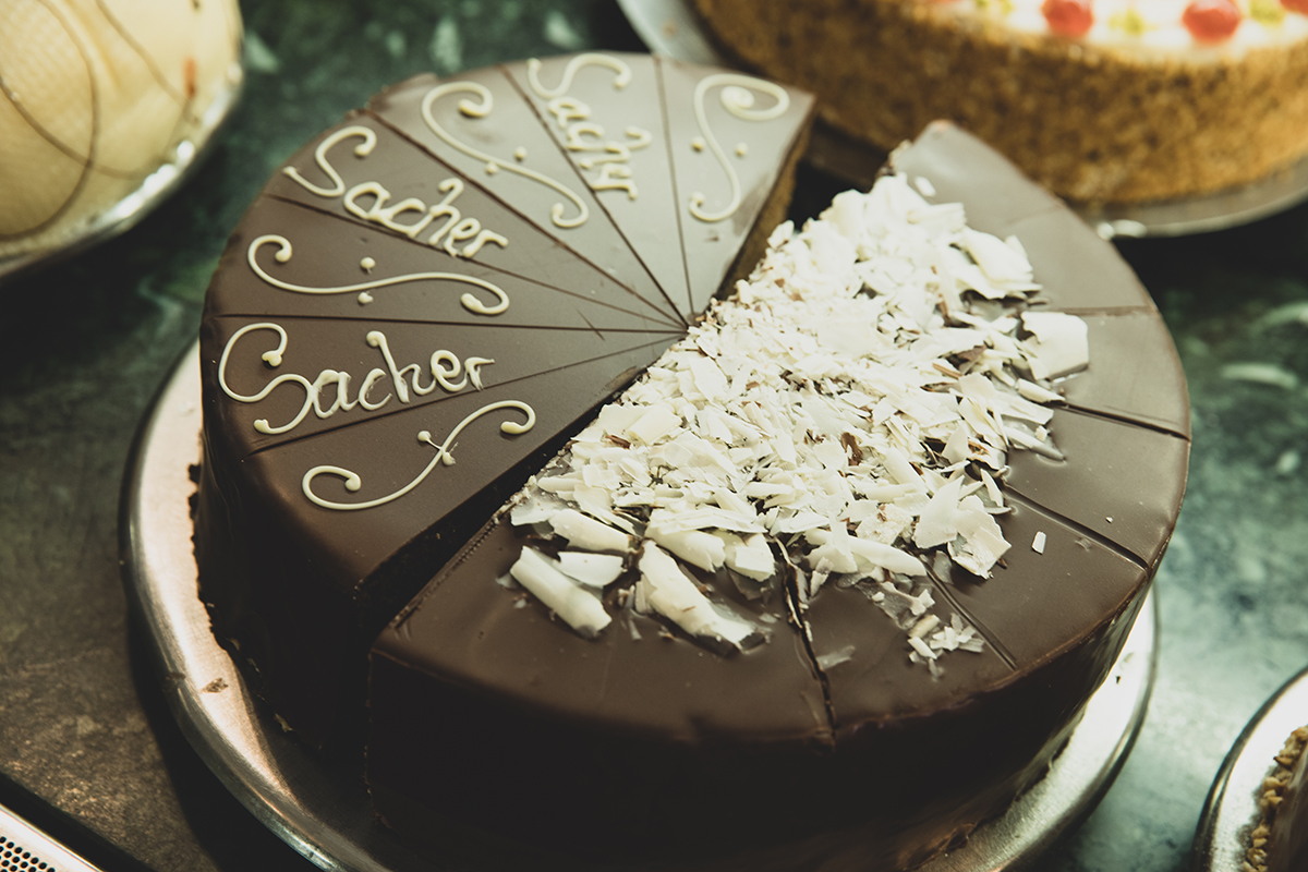 Das Bild zeigte eine Sachertorte